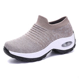 Height Increasing Women Shoes Sport Fashion Sneakers Sock Platform Gym Shoes Breathable Black Tennis Shoes Slip-On Ladies Shoes
